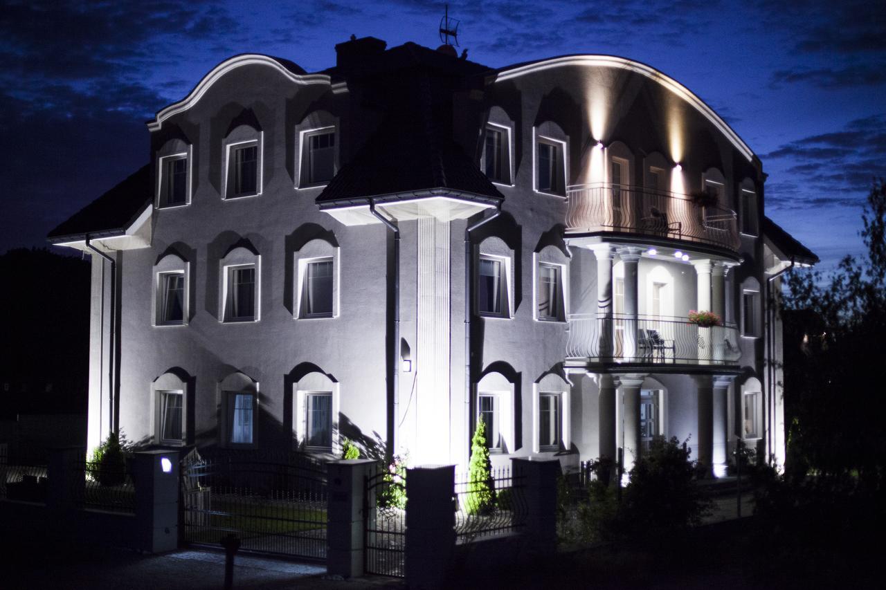 ريفال Villa Taan Royal المظهر الخارجي الصورة